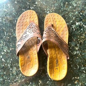 Orthaheel brown sandals